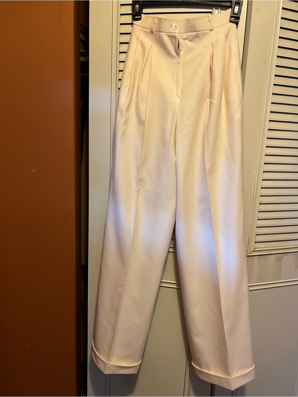 Anne Klein Cream High-Waist Pleated Wide-Leg Trousers